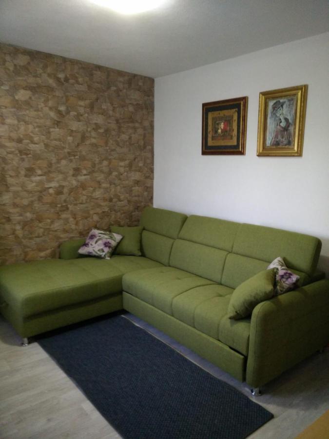 Apartments Babaja Трогір Екстер'єр фото