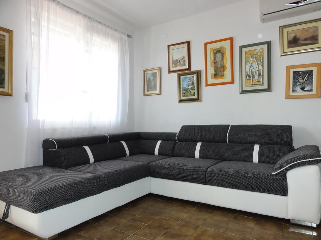 Apartments Babaja Трогір Екстер'єр фото