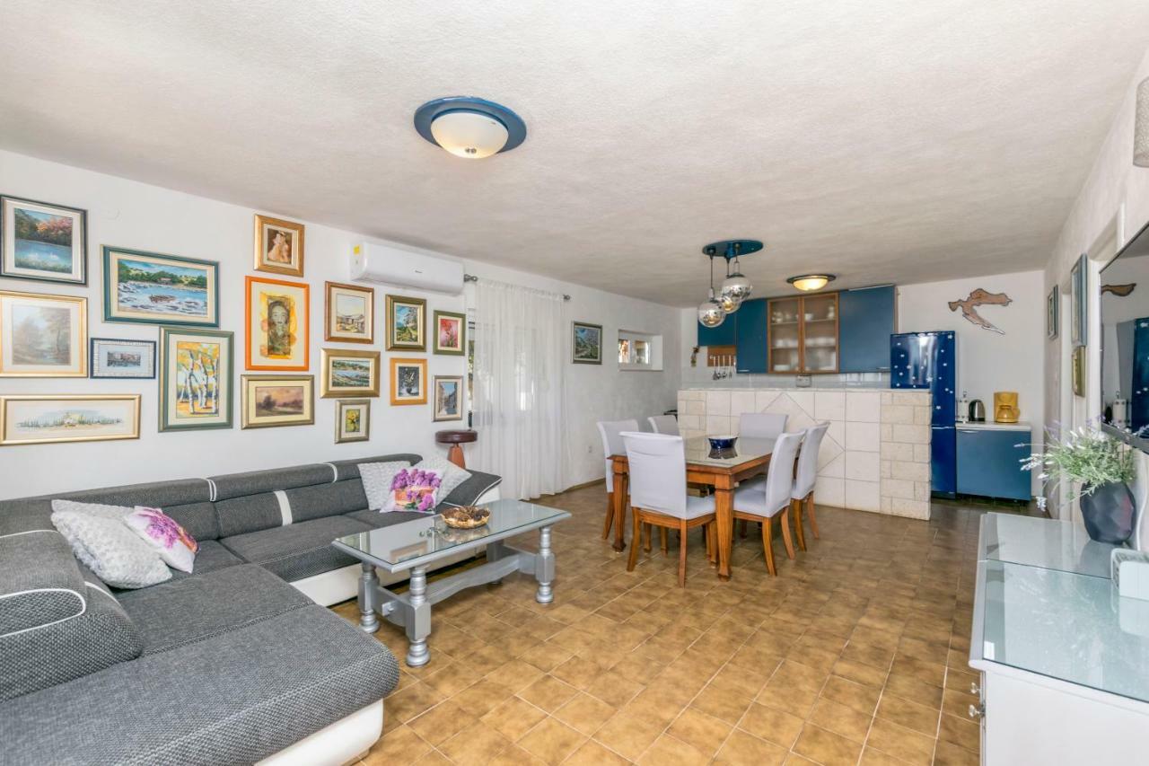 Apartments Babaja Трогір Екстер'єр фото
