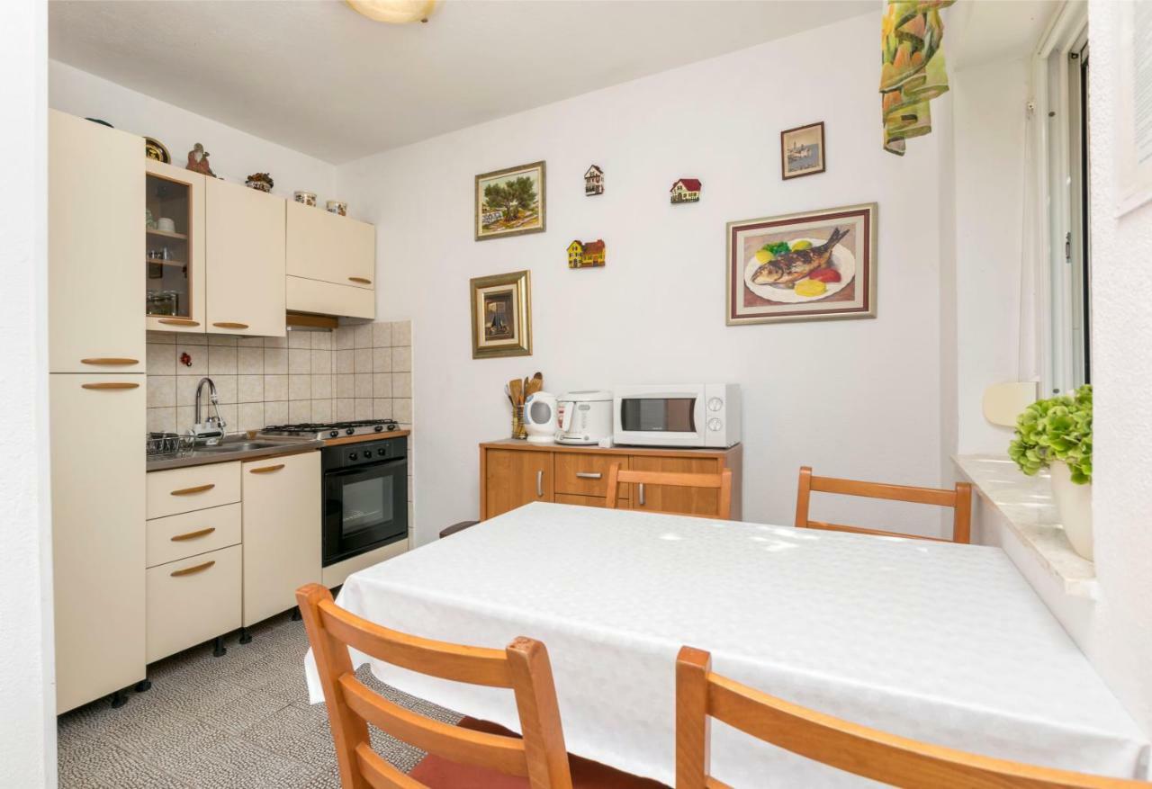 Apartments Babaja Трогір Екстер'єр фото