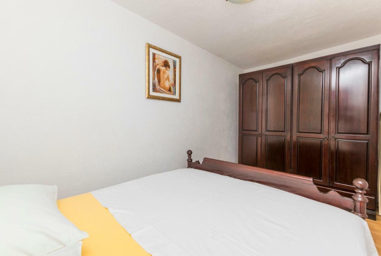 Apartments Babaja Трогір Екстер'єр фото