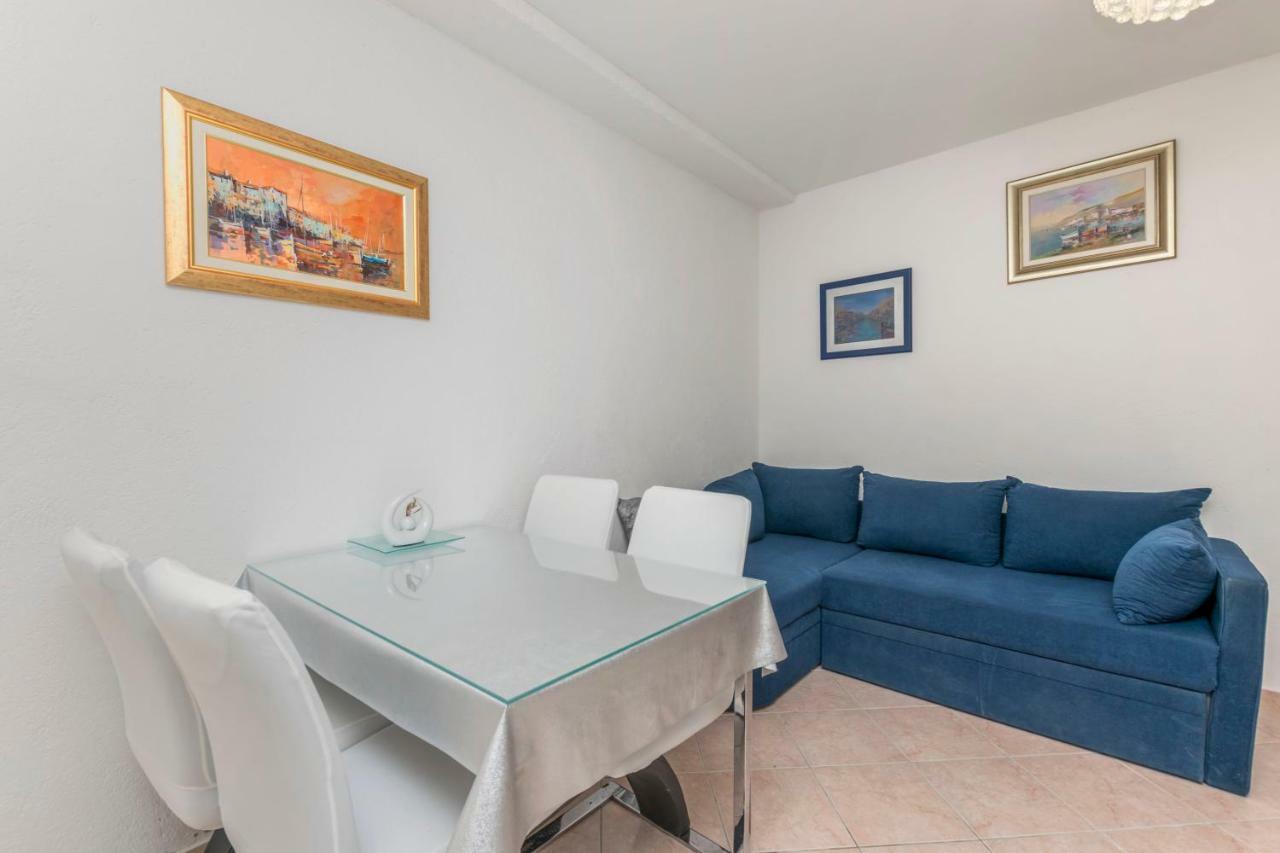 Apartments Babaja Трогір Екстер'єр фото