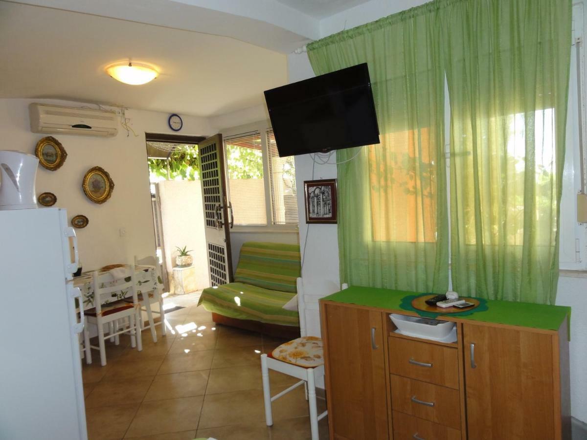 Apartments Babaja Трогір Екстер'єр фото